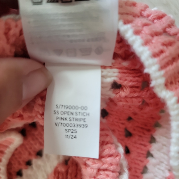 GAP Pink and White Crochet Stripe Sweater - Picture 4 of 5